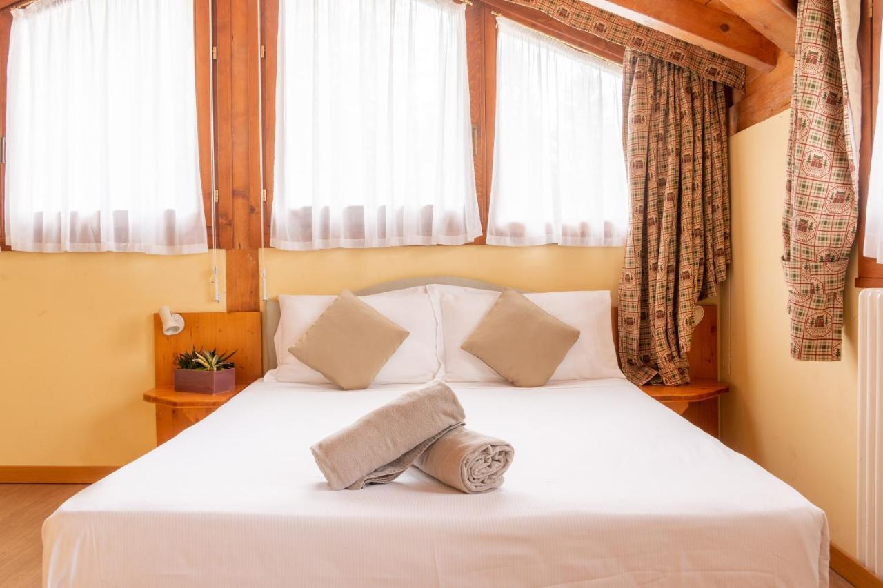 Nevesole Folgarida Resort Aparthotel Ngoại thất bức ảnh