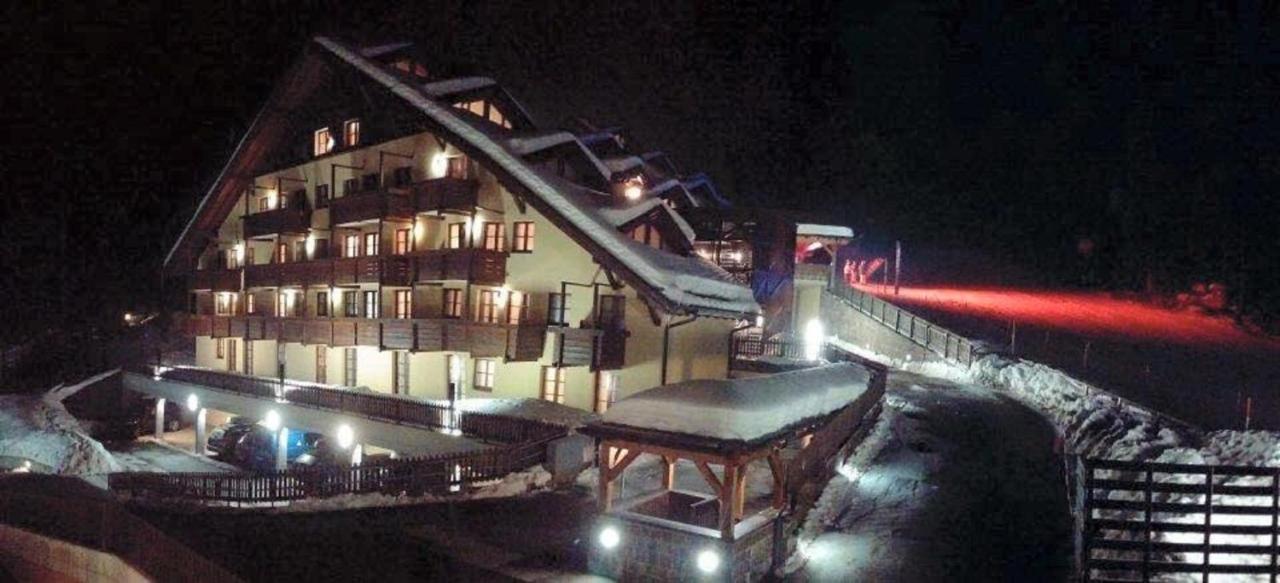 Nevesole Folgarida Resort Aparthotel Ngoại thất bức ảnh